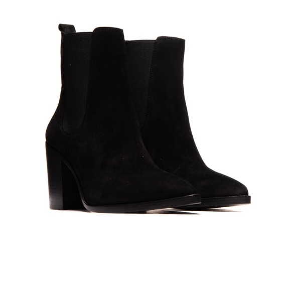 L'intervalle Black Suede Ankle Boots - Picture 2 of 3